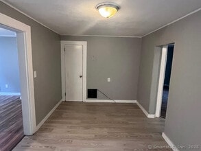 65 Springdale Ave in Meriden, CT - Building Photo - Building Photo