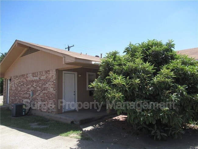 property at 1124 N Center St