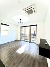 484 Tailoff Ln in Sacramento, CA - Building Photo - Building Photo