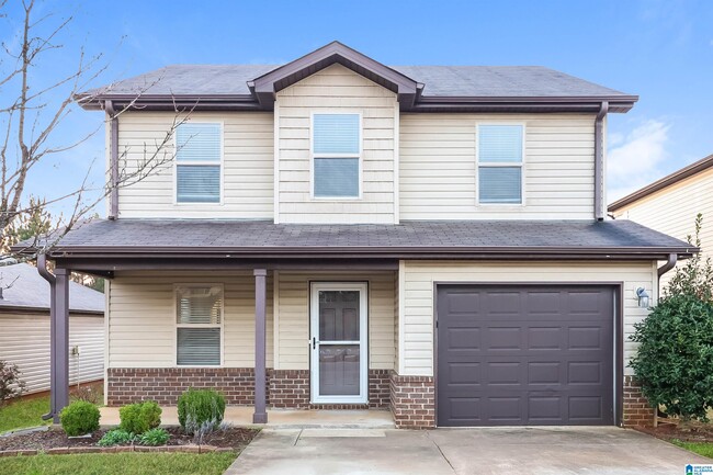 property at 165 Briar Ridge Ln