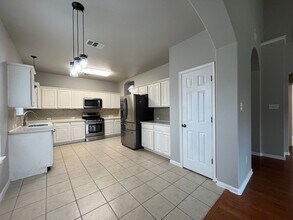 302 Rosedale Blvd in Georgetown, TX - Building Photo - Building Photo