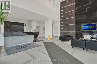 3975 Grand Park Dr in Mississauga, ON - Building Photo - Building Photo