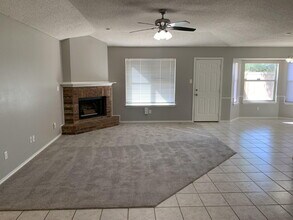 6104 9th St in Lubbock, TX - Building Photo - Building Photo