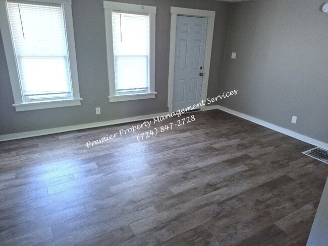 311 Cooper St in Aliquippa, PA - Building Photo - Building Photo