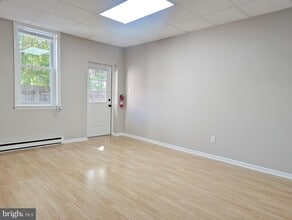 110 N Main St in Sellersville, PA - Building Photo - Building Photo