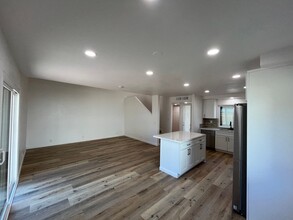 5657 Tumbleweed Way in Oceanside, CA - Building Photo - Building Photo