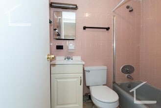 153 Brighton Ave, Unit 15 in Boston, MA - Building Photo - Building Photo