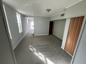2511 S Snyder Ave in Edgemere, MD - Building Photo - Building Photo