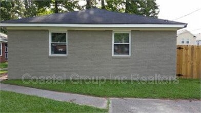 116 S Corwood Ave in Virginia Beach, VA - Building Photo - Building Photo