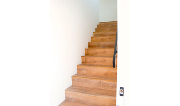 629 W Hillsdale St, Unit A in Inglewood, CA - Building Photo - Building Photo