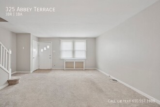 325 Abbey Terrace in Drexel Hill, PA - Building Photo - Building Photo