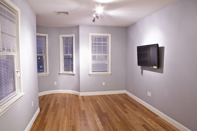 property at 195 W 3rd St