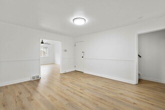 15 Holt St in Pittsburgh, PA - Building Photo - Building Photo