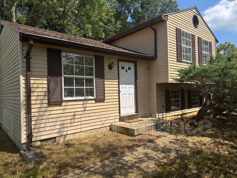 902 Narrowleaf Dr in Upper Marlboro, MD - Building Photo
