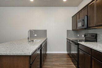 1139 Trellis Pass in Brenham, TX - Building Photo - Building Photo