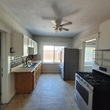 4418 W 42nd St in Cleveland, OH - Building Photo - Building Photo