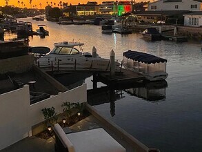 623 36th St in Newport Beach, CA - Building Photo - Building Photo
