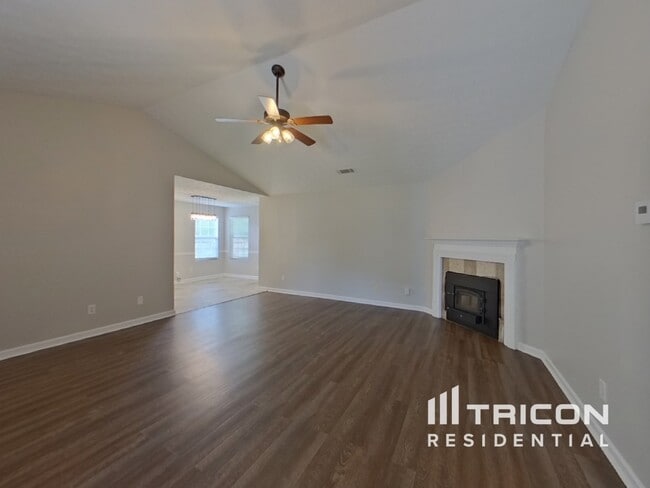 314 Shelley Ln in Locust Grove, GA - Building Photo - Building Photo