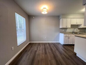 2232 SW 39 Dr in Gainesville, FL - Building Photo - Building Photo