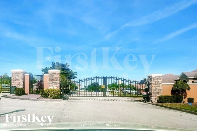property at 2956 Vintage View Cir