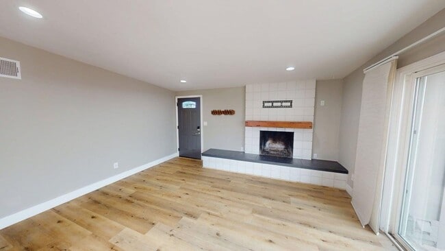 1007 Holly Ave in Imperial Beach, CA - Building Photo - Building Photo