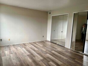 30445 W 14 Mile Rd in Farmington Hills, MI - Building Photo - Building Photo