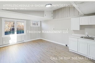 62 Willow Rd in Ayer, MA - Building Photo