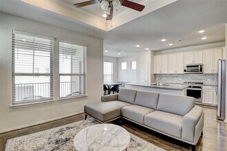 3104 Roseland Terrace Ln in Houston, TX - Building Photo - Building Photo