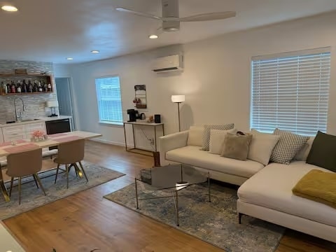 property at 5544 Lawson St