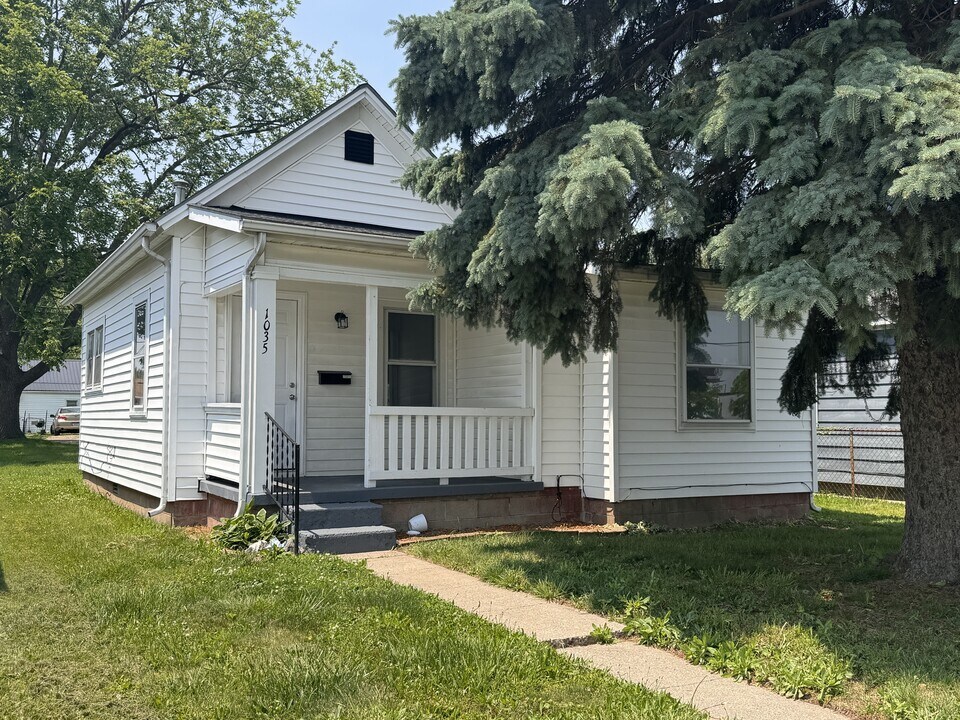 1035 S Seventeenth St in Kokomo, IN - Building Photo