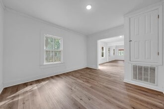 2528 Pleasant Valley Rd in Mobile, AL - Building Photo - Building Photo