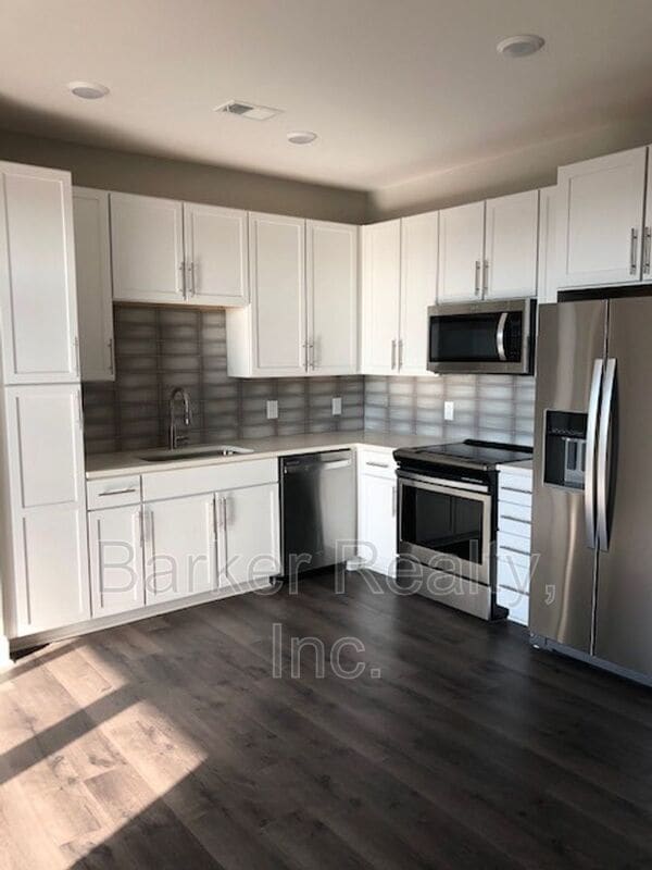 414 S White St in Wake Forest, NC - Building Photo - Building Photo