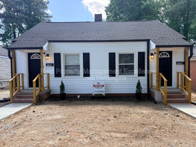 property at 114 E Club Blvd