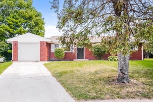 17 Gerry Ct in Beech Grove, IN - Building Photo