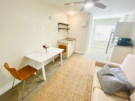 1141 Silverado St in San Diego, CA - Building Photo