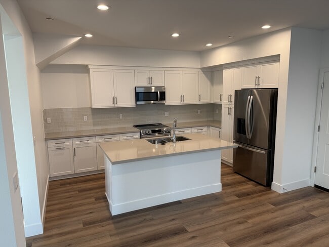 property at 2928 Liscum St