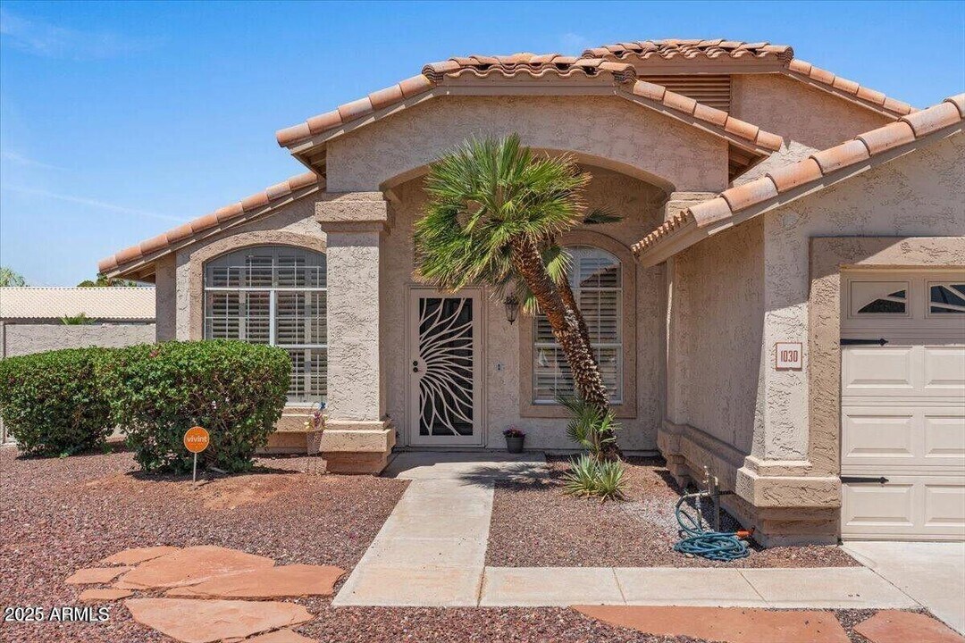 1030 S Brentwood Ct in Chandler, AZ - Building Photo