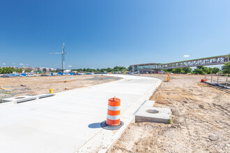 Block 20 in Alexandria, VA - Building Photo - Building Photo