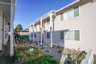 4420 Gibbons St in Vancouver, WA - Building Photo