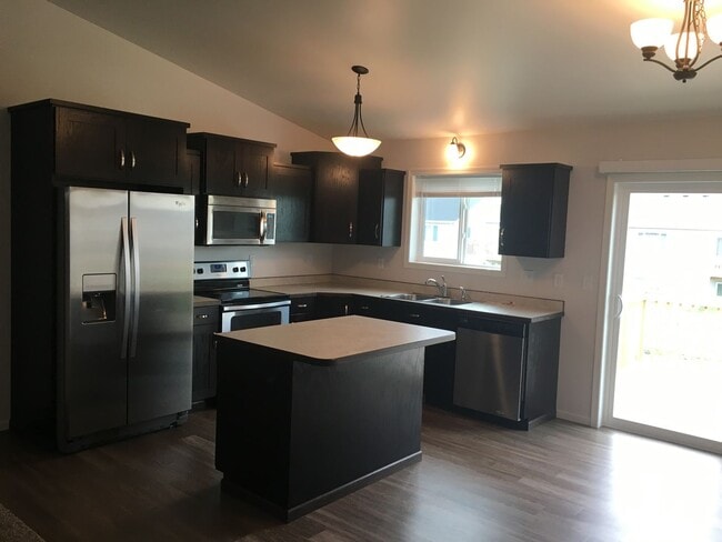 1317 5th St NW in West Fargo, ND - Building Photo - Building Photo