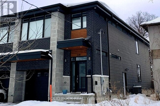 property at 228 Glynn Ave