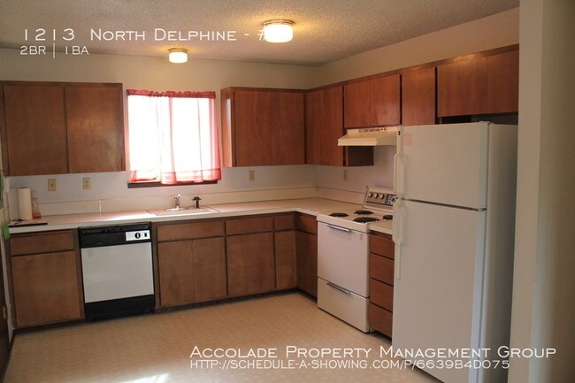 1213 N Delphine St-Unit -#2 in Ellensburg, WA - Building Photo - Building Photo