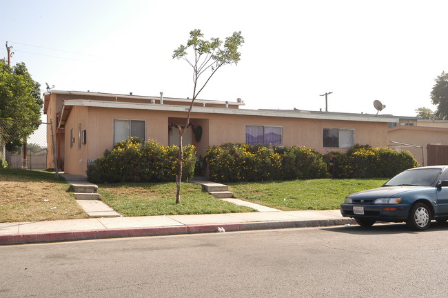 10411 Amherst Ave in Montclair, CA - Building Photo - Building Photo