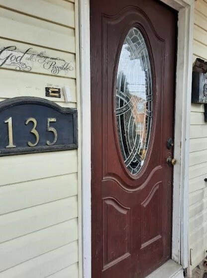 135 Ege Ave in Jersey City, NJ - Building Photo - Building Photo