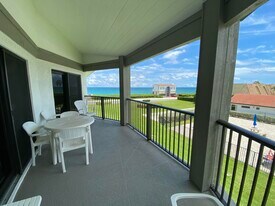 5801 N Ocean Blvd in Ocean Ridge, FL - Building Photo