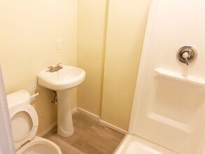 125 Hillside Ave in Waterbury, CT - Building Photo - Building Photo