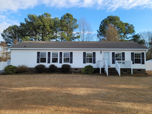 410 Birch Dr in Goldsboro, NC - Building Photo - Building Photo