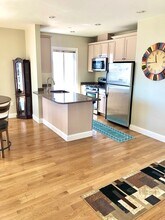 1522 VFW Pkwy, Unit 204 in Boston, MA - Building Photo - Building Photo