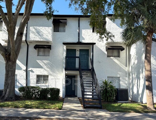 4155 S Semoran Blvd in Orlando, FL - Building Photo - Building Photo