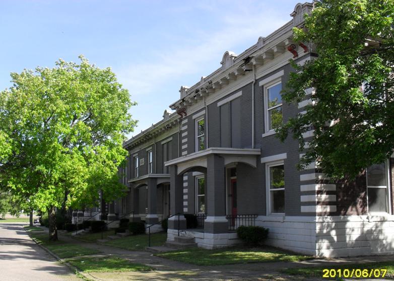 Park Terrace in Hamilton, OH - Building Photo